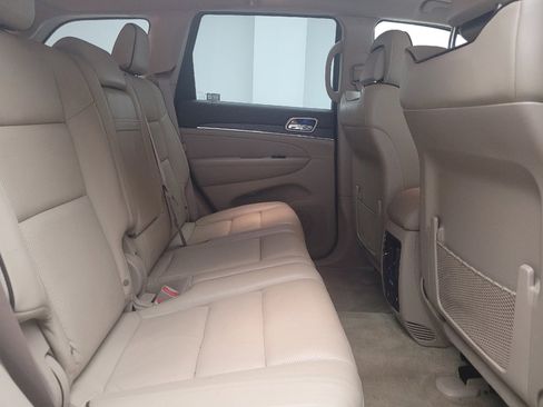 Used 2016 Jeep Grand Cherokee Overland image 19