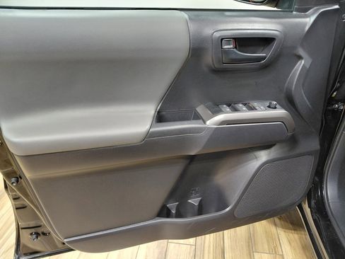 Used 2023 Toyota Tacoma SR5 image 31