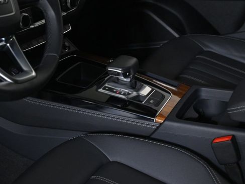 Certified 2023 Audi Q5 2.0T Premium Plus w/ Premium Plus Package image 21