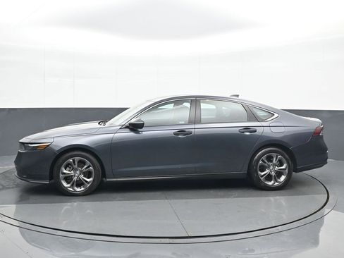 Used 2023 Honda Accord EX image 3