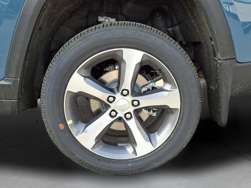 New 2026 Jeep Grand Cherokee Limited image 5