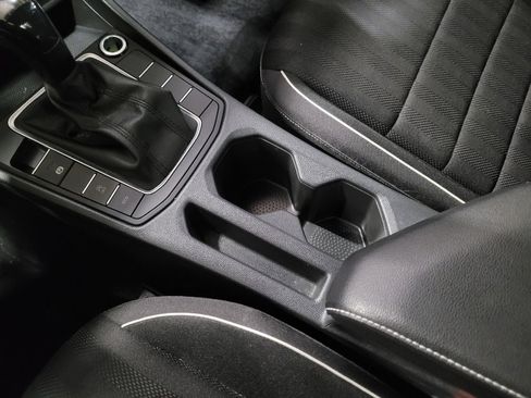 Used 2023 Volkswagen Jetta Sport image 26