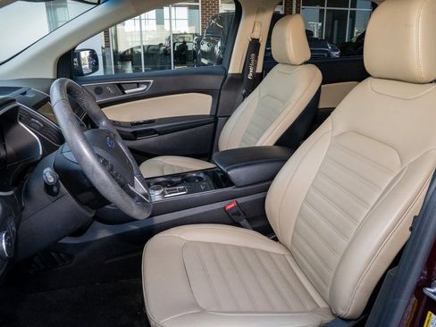 Used 2020 Ford Edge SEL w/ Convenience Package image 18