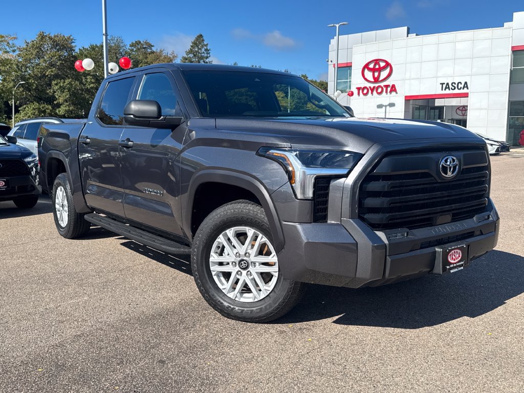 Used 2026 Toyota Tundra SR5 w/ TRD Performance Package (TMS) AWD/4WD 360° Tour
