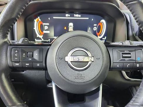 Certified 2023 Nissan Rogue Platinum FWD image 15