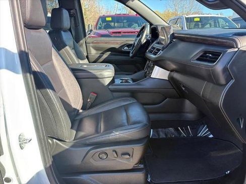 Certified 2024 Chevrolet Suburban LT image 7