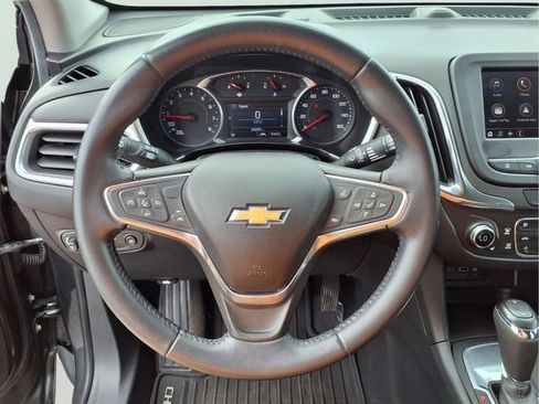 Certified 2020 Chevrolet Equinox LT image 11