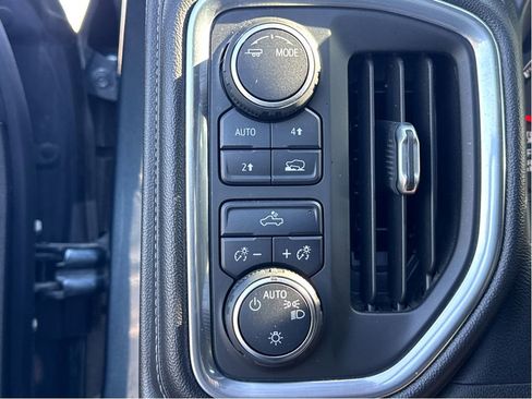 Used 2020 Chevrolet Silverado 1500 LT w/ All-Star Edition AWD/4WD image 12
