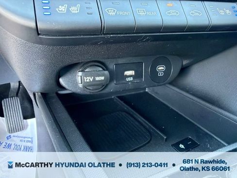 Certified 2024 Hyundai Elantra Limited FWD image 27
