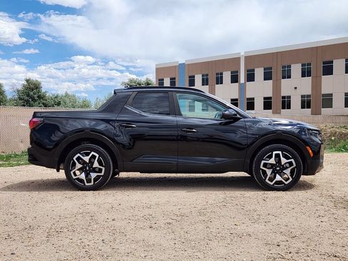 Used 2023 Hyundai Santa Cruz Limited w/ Cargo Package AWD/4WD image 2