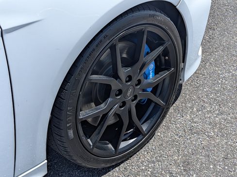 Used 2017 Ford Focus RS image 12