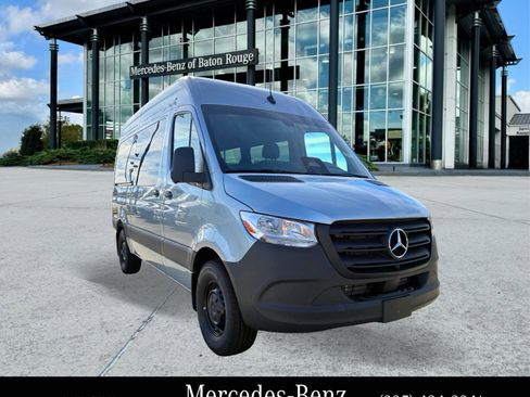 New 2025 Mercedes-Benz Sprinter 2500 image 1