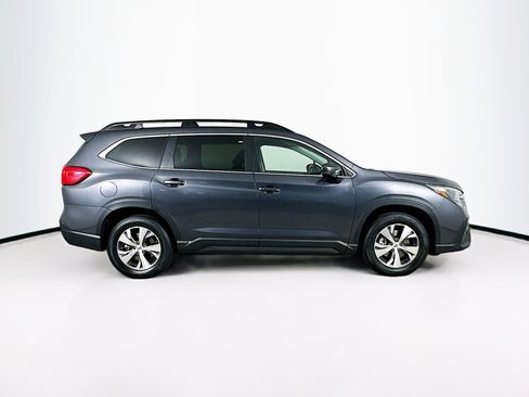 Used 2025 Subaru Ascent Premium image 10