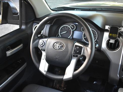 Used 2014 Toyota Tundra SR5 w/ SR5 Upgrade Package RWD image 54