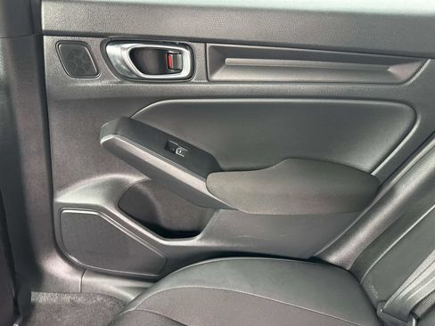 Used 2025 Honda Civic Sport image 14