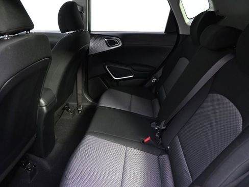 Used 2025 Kia Soul LX w/ LX Technology Package image 20