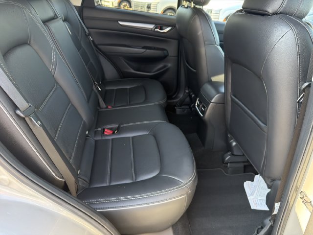 Used 2025 MAZDA CX-5 AWD 2.5 S w/ Preferred Package image 17