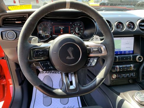 Used 2021 Ford Mustang Shelby GT500 w/ Technology Package image 34