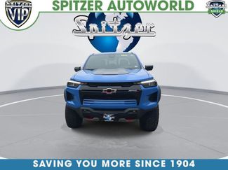 Used 2025 Chevrolet Colorado ZR2 w/ Technology Package AWD/4WD video 3