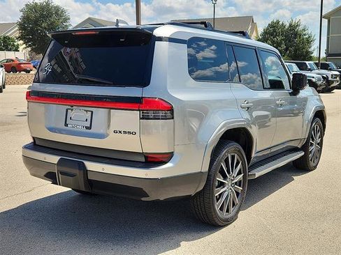 Used 2024 Lexus GX 550 Luxury image 4