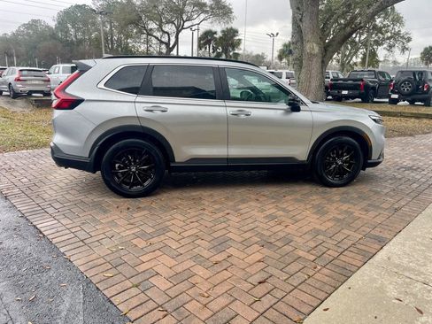 Used 2025 Honda CR-V Sport image 6