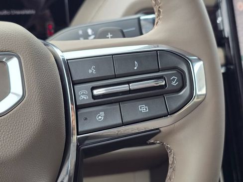 New 2026 GMC Yukon Denali AWD/4WD image 32