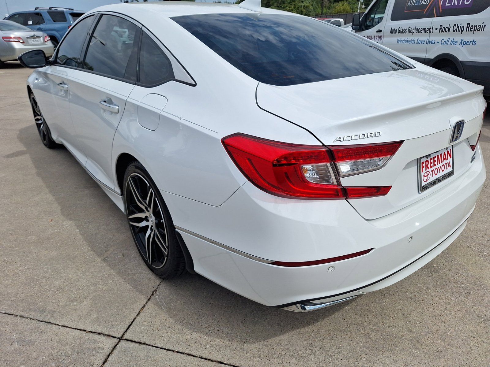 Used 2022 Honda Accord Touring image 4