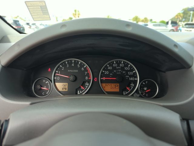 Used 2012 Nissan Frontier SL w/ Moonroof Pkg AWD/4WD image 44