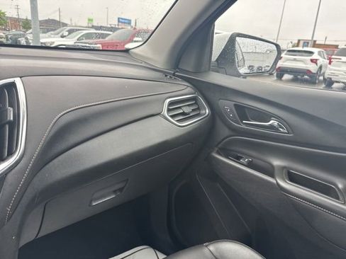 Used 2024 Chevrolet Equinox Premier AWD/4WD image 22