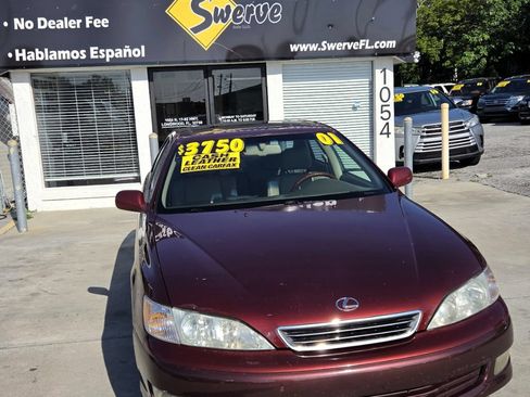 Used 2001 Lexus ES 330 FWD image 4