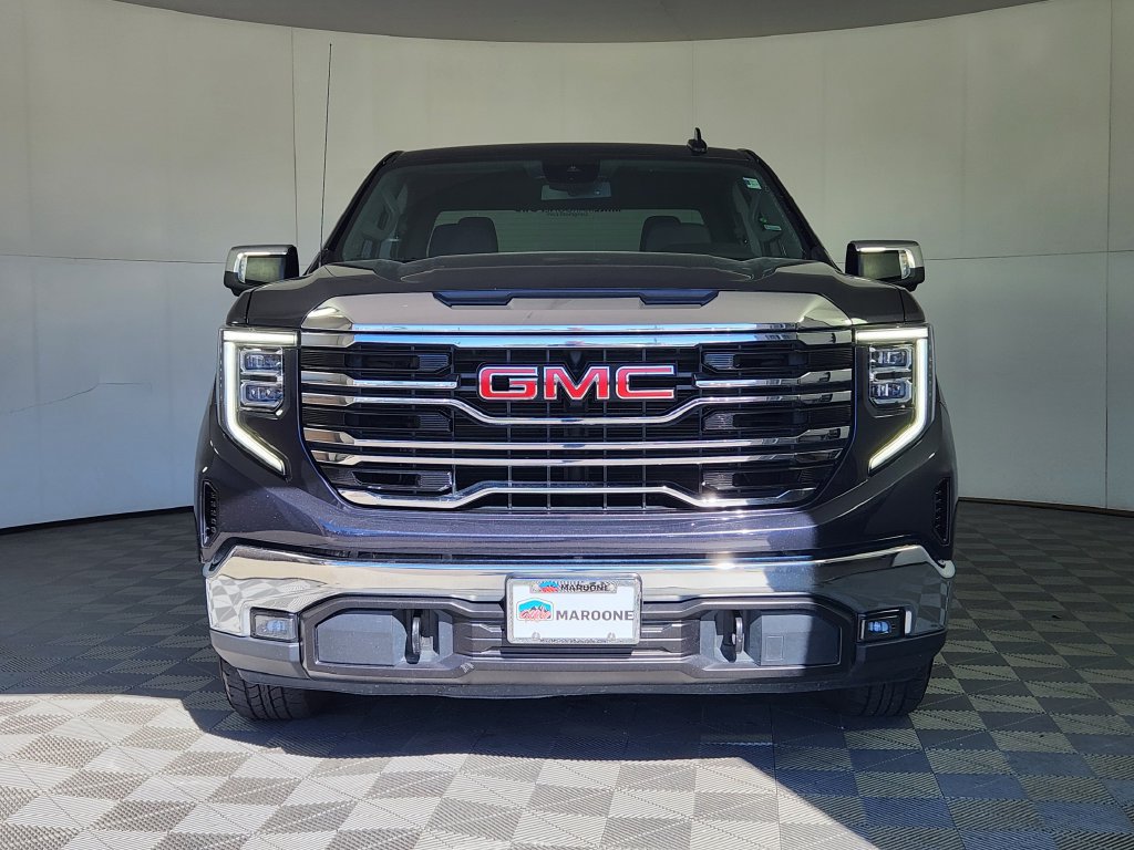 Used 2025 GMC Sierra 1500 SLT AWD/4WD image 2