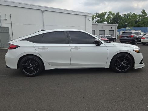 Used 2023 Honda Civic Sport image 7