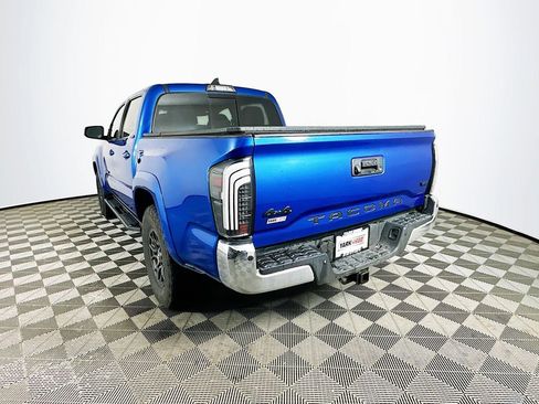 Used 2018 Toyota Tacoma SR5 image 7