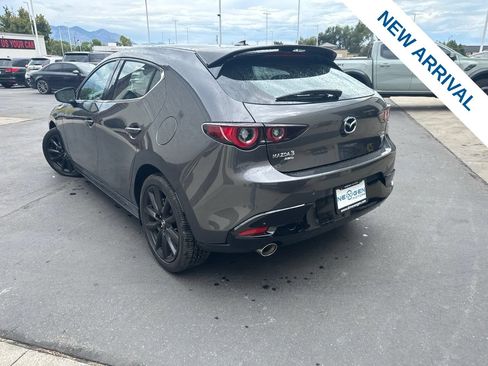 Used 2024 MAZDA MAZDA3 Hatchback w/Premium Plus Pkg AWD/4WD image 5