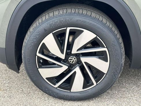New 2026 Volkswagen Atlas SEL AWD/4WD image 7