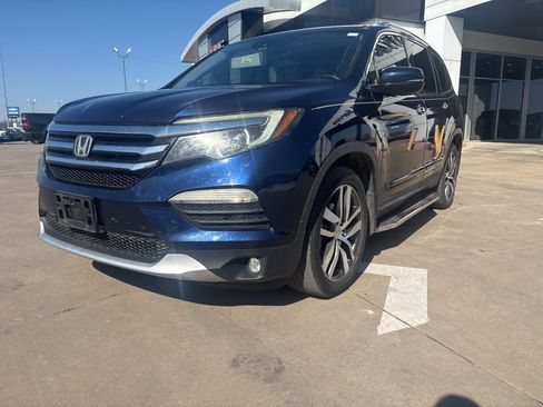 Used 2016 Honda Pilot Elite image 2