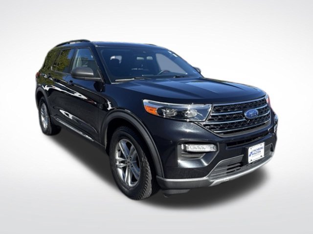 Used 2020 Ford Explorer XLT w/ Equipment Group 202A AWD/4WD image 7