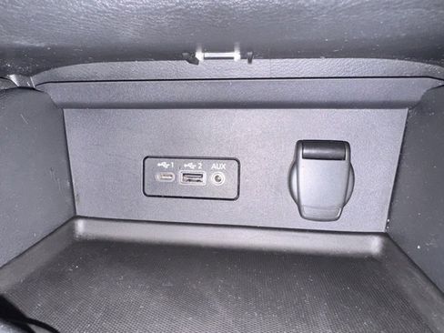 Used 2021 Nissan Sentra SV image 23