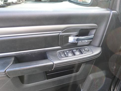 Used 2021 RAM 1500 Classic Warlock image 16