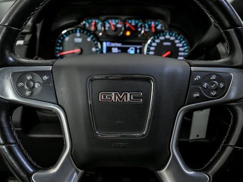 Used 2019 GMC Yukon XL SLT w/ Open Road Package image 17