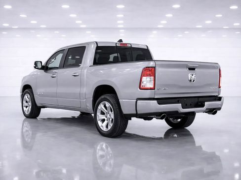 Used 2022 RAM 1500 Big Horn AWD/4WD image 3