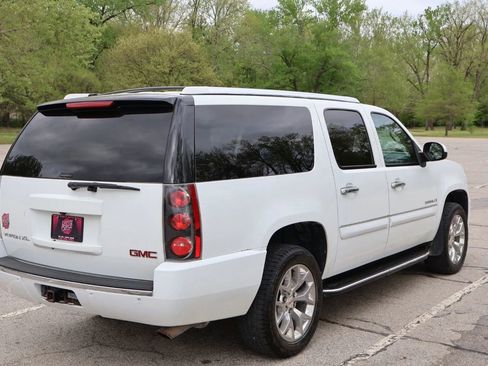 Used 2008 GMC Yukon XL Denali image 5