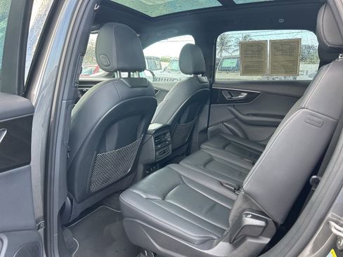 Used 2025 Audi Q7 3.0T Premium Plus image 34