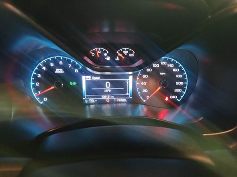 Used 2018 GMC Canyon SLT image 11