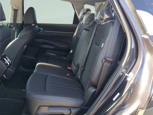 New 2026 Kia Sorento S image 9