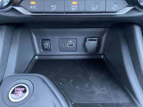 New 2025 Nissan Sentra S image 16