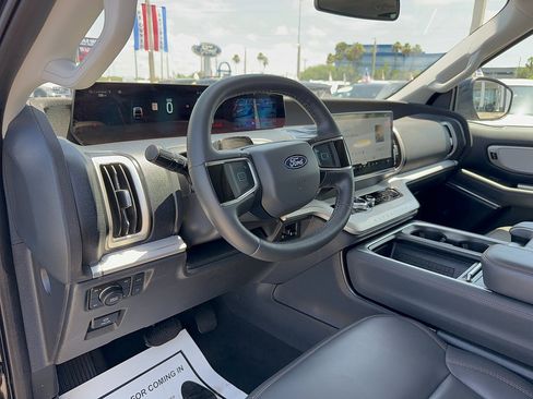Certified 2025 Ford Expedition Max Active AWD/4WD image 13