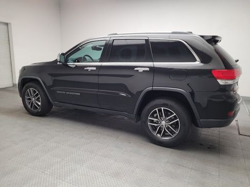 Used 2017 Jeep Grand Cherokee Limited w/ Luxury Group II AWD/4WD image 3