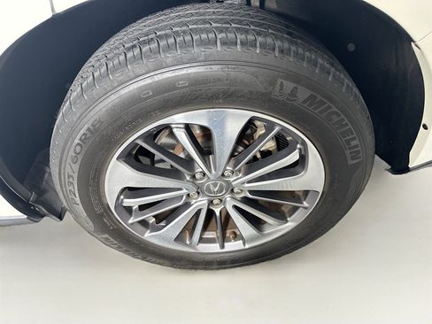 Used 2017 Acura RDX FWD w/ Advance Package image 11