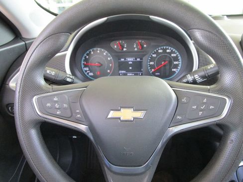 Used 2024 Chevrolet Malibu LT image 23
